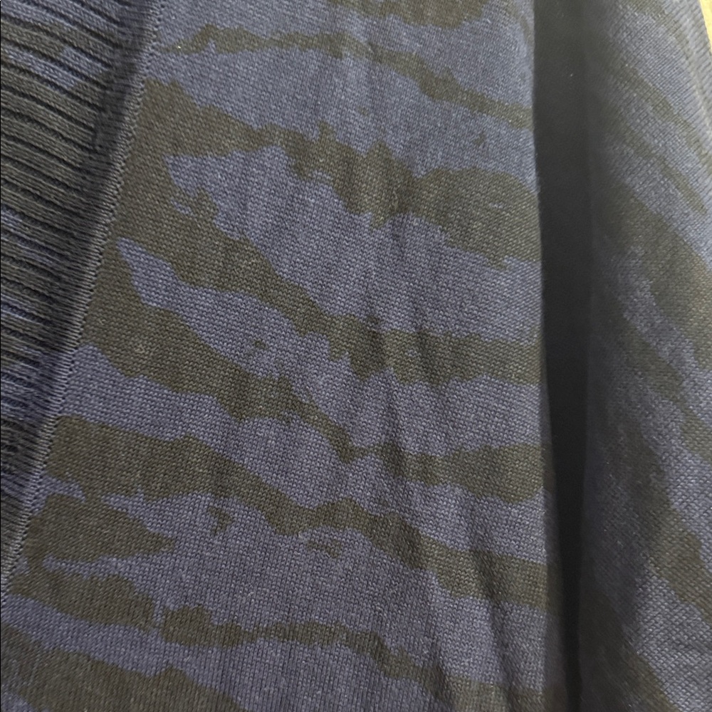 V-Neck Knit Dress - Picture 3 of 3